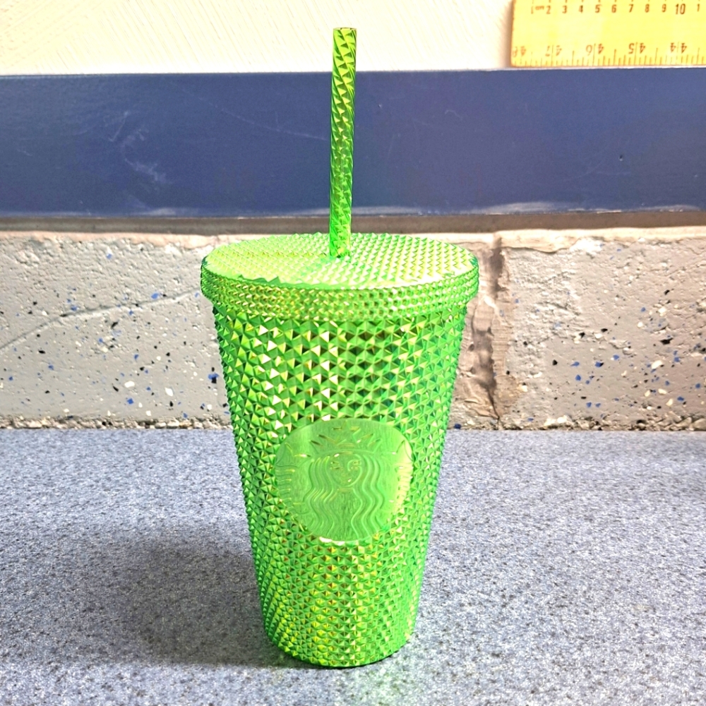 Starbucks Dining Green Studded Metallic Venti Tumbler 16oz, #011147101, NWT 2023